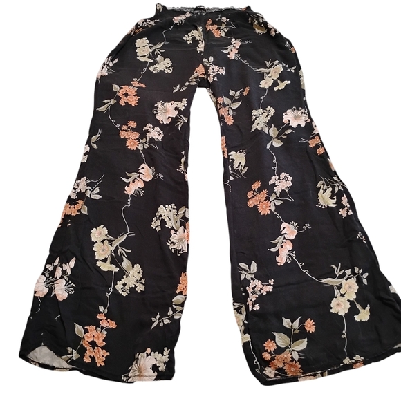 BRANDY MELVILLE | Floral Lightweight Flowy Wide Leg Elastic Waist Pants | SM - L - Picture 11 of 11